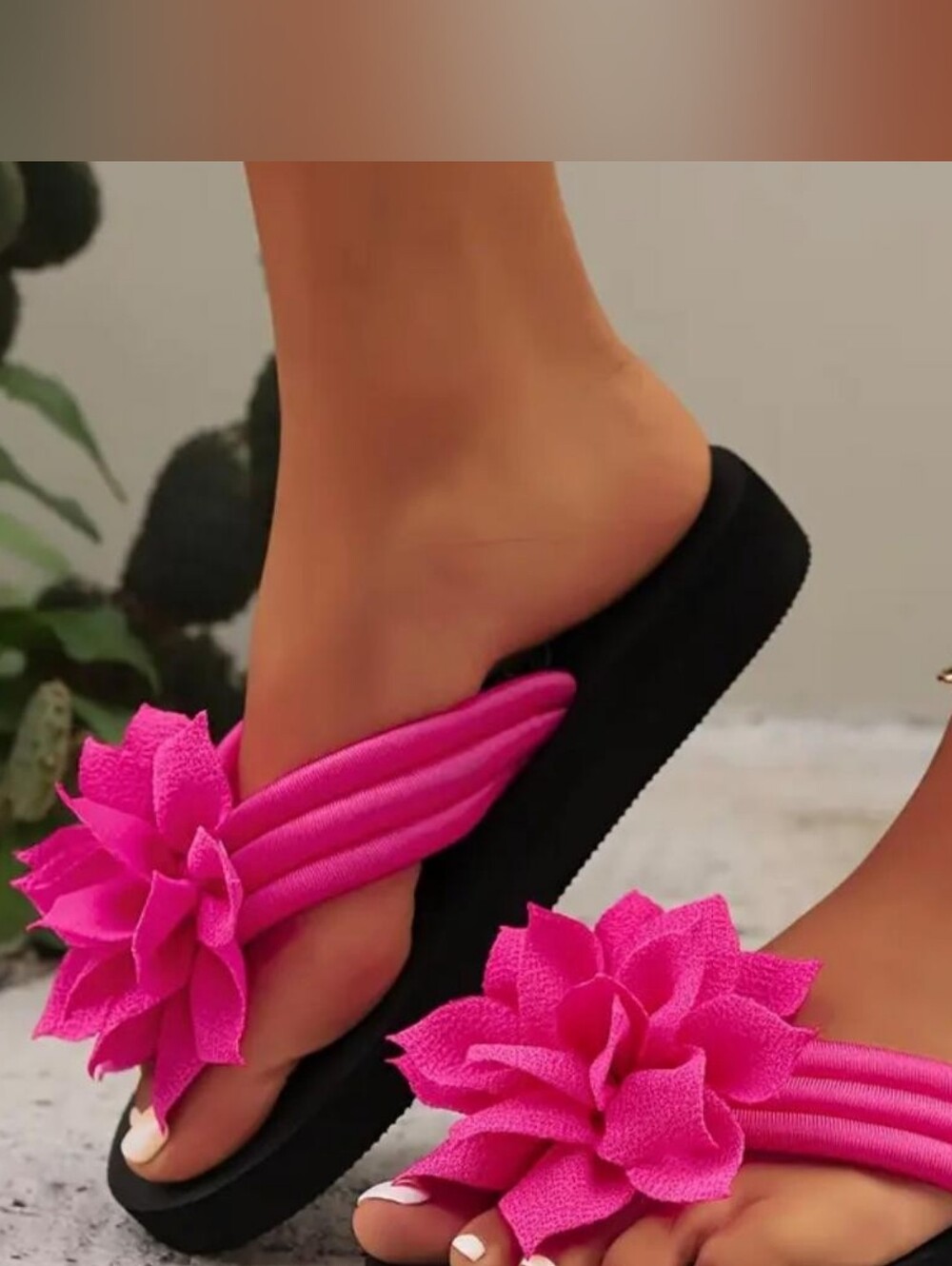 Women's Pink Floral Slide Sandals